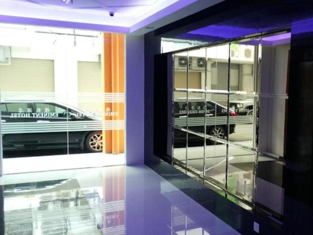Eminent Hotel Kota Kinabalu Exterior foto
